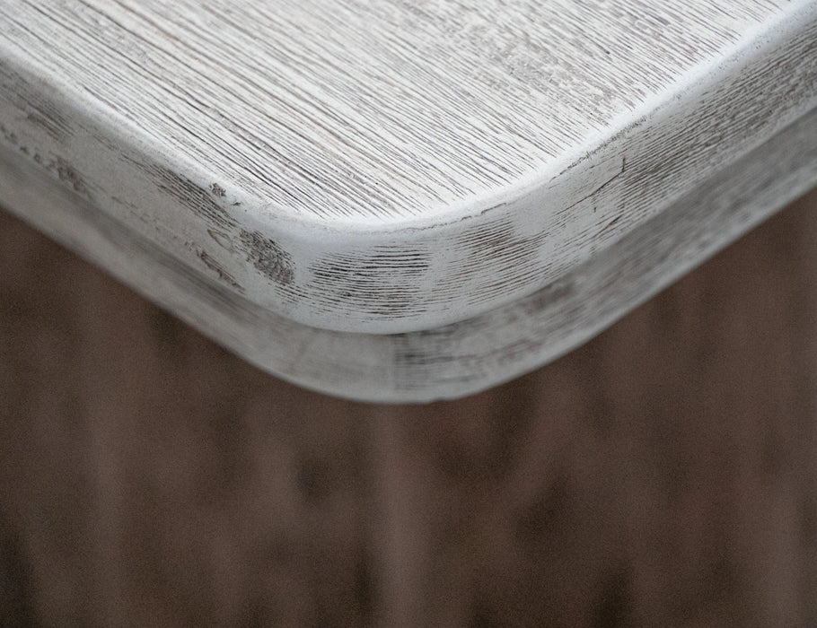 Sahara Dining Table