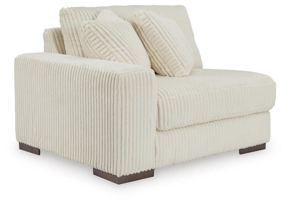 Lindyn Sectional - Ogle Furniture (TN)