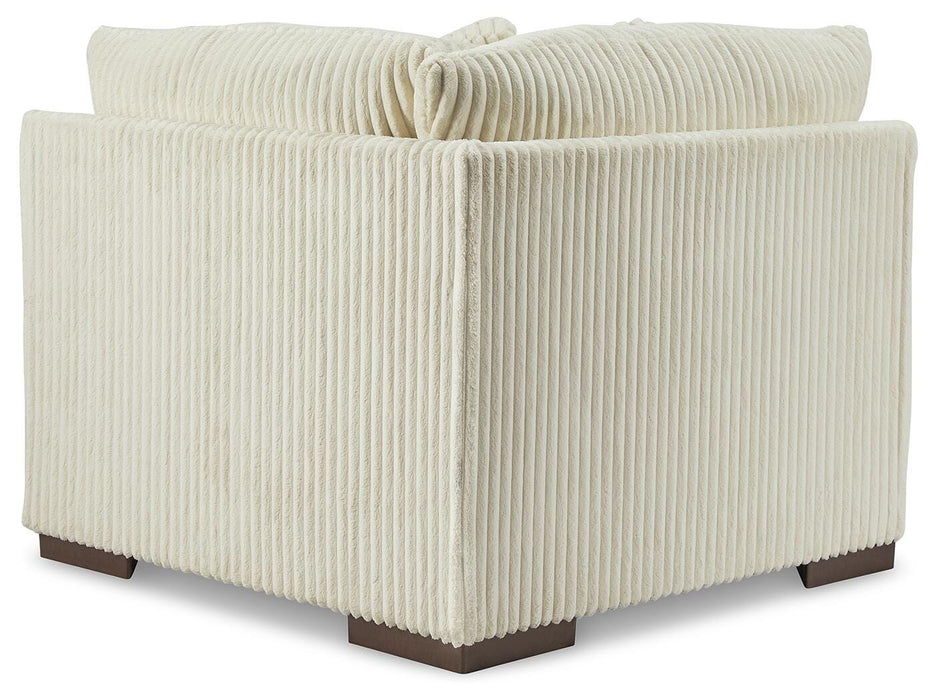 Lindyn Sectional - Ogle Furniture (TN)