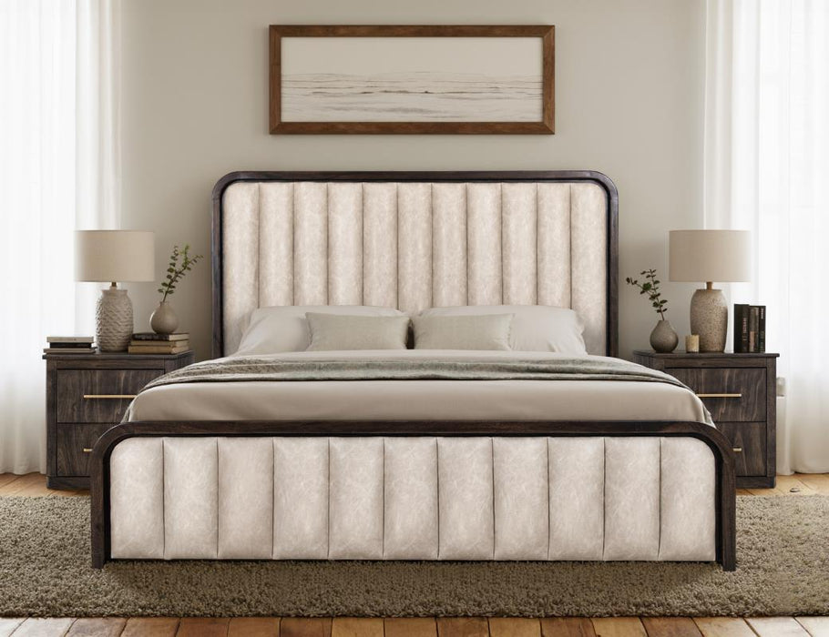 Upholstered Mezquite II, Eastern King Bed - Ogle Furniture (TN)