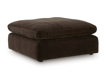 Maxton Heights Oversized Accent Ottoman - Ogle Furniture (TN)