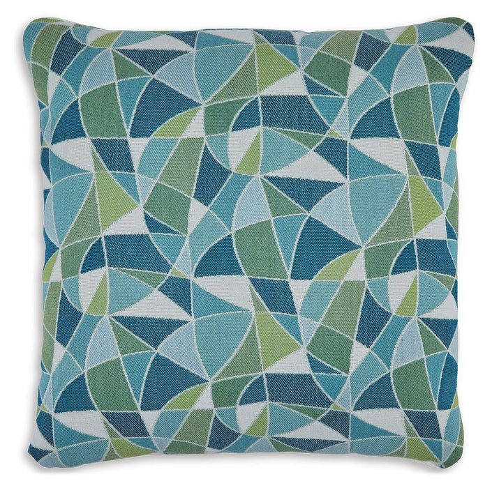 Seanow Next-Gen Nuvella Pillow - Ogle Furniture (TN)