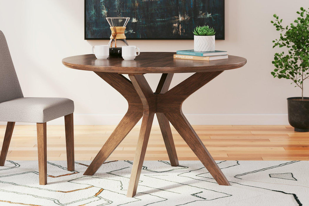 Lyncott Dining Room Set - Ogle Furniture (TN)