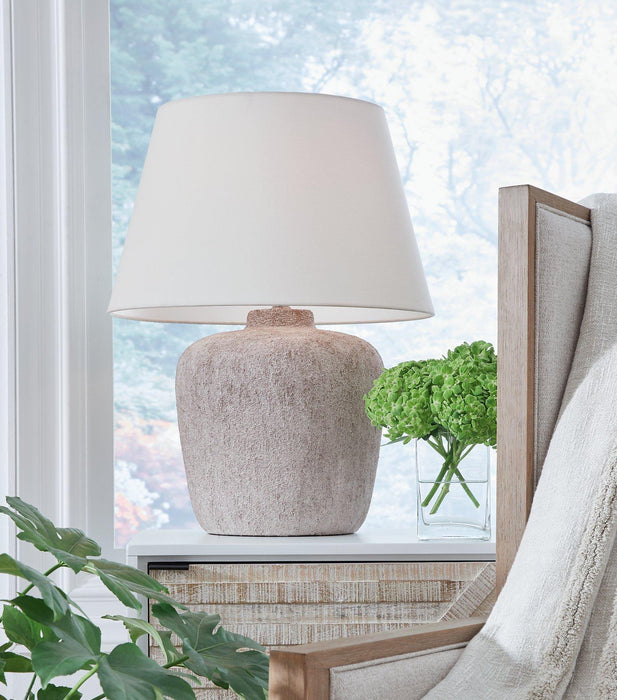 Danry Table Lamp