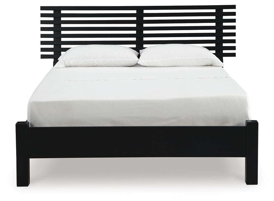 Danziar Queen Slat Bed - Ogle Furniture (TN)