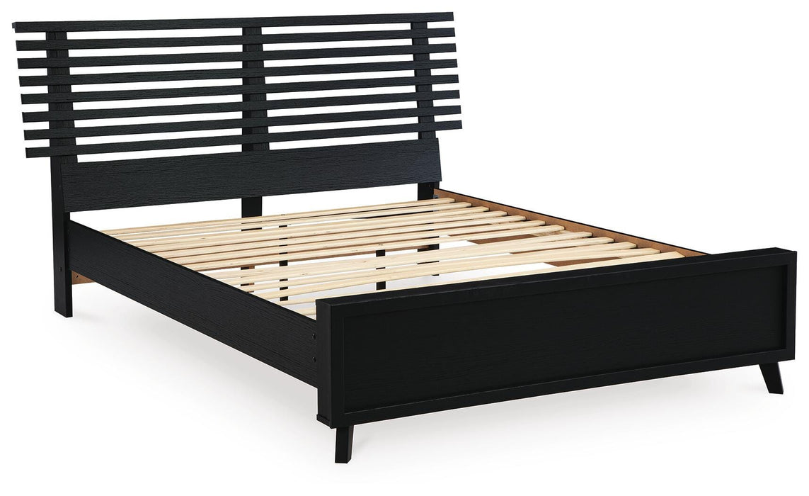 Danziar Queen Slat Bed - Ogle Furniture (TN)