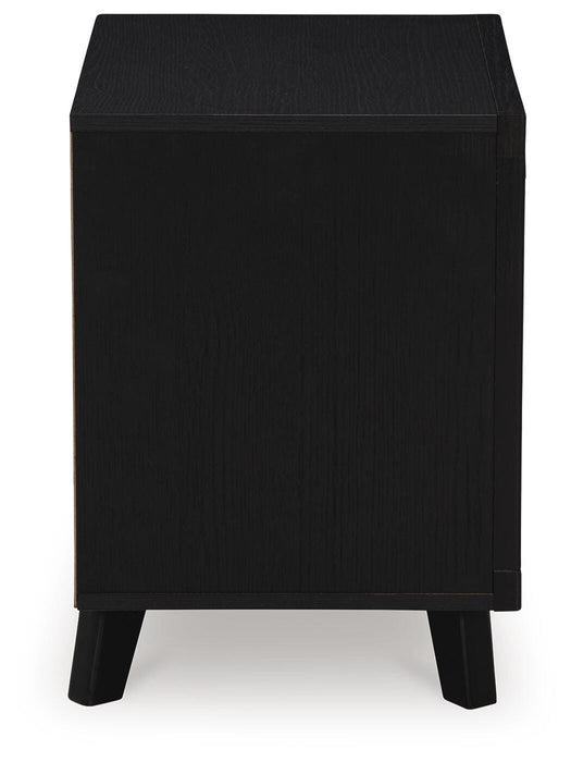 Danziar Nightstand - Ogle Furniture (TN)