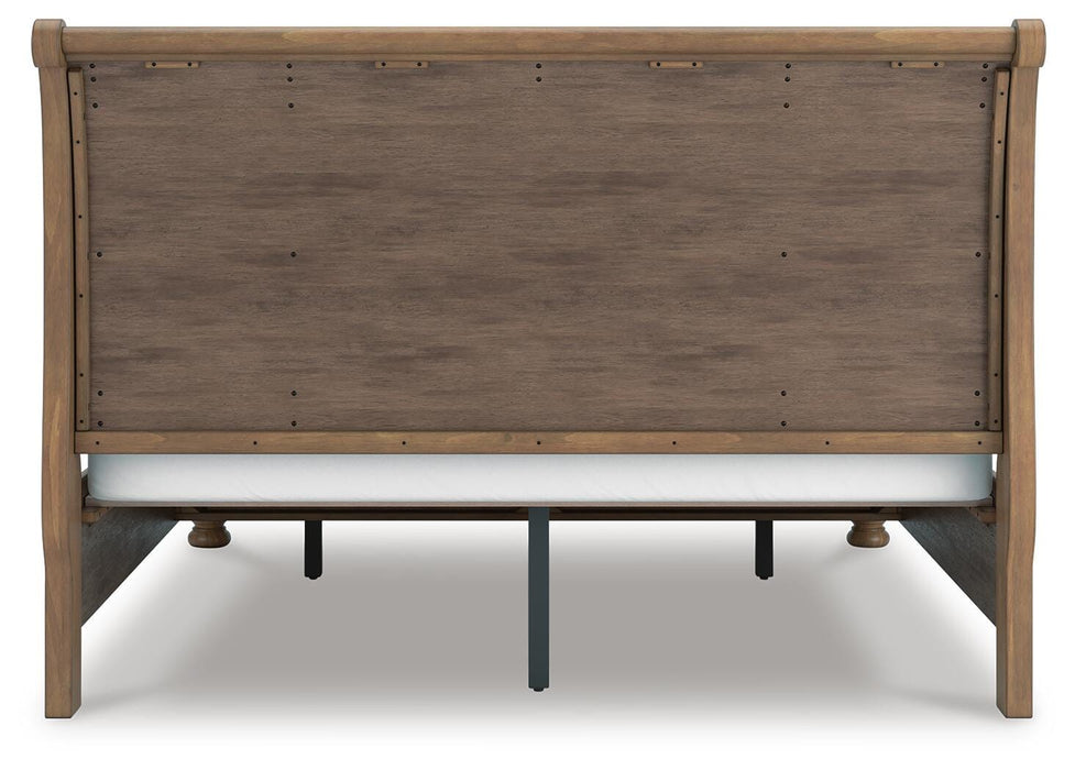 Feddinger Panel Storage Bed