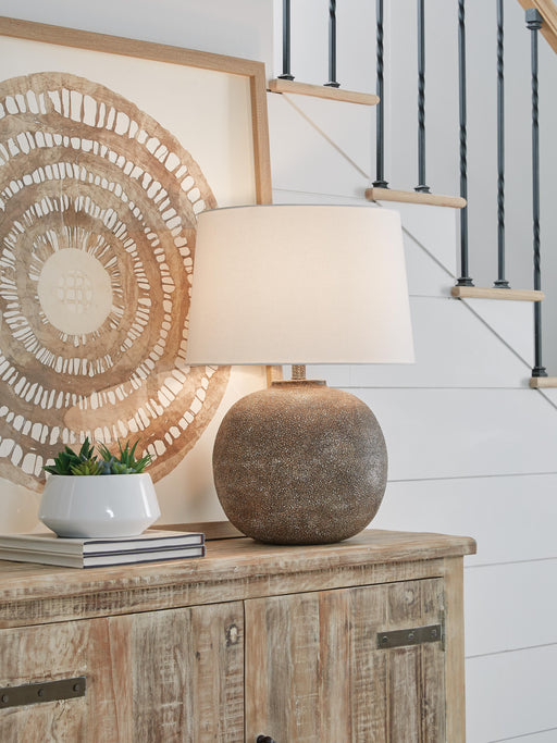 Neavesboro Lamp Set - Ogle Furniture (TN)