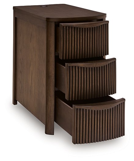 Camdill Chairside End Table - Ogle Furniture (TN)