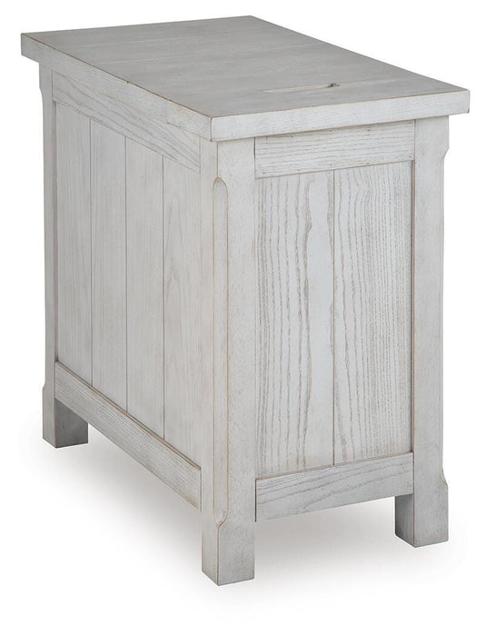 Robbinsdale Chairside End Table - Ogle Furniture (TN)